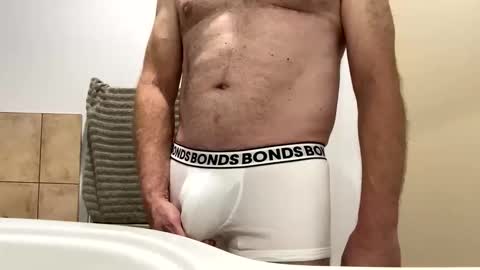 James online show from 10/21/25, 08:04