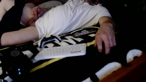 what you in too online show from 01/05/26, 07:06