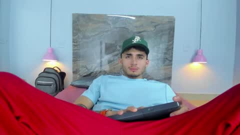 james_06_ online show from 05/17/26, 11:50