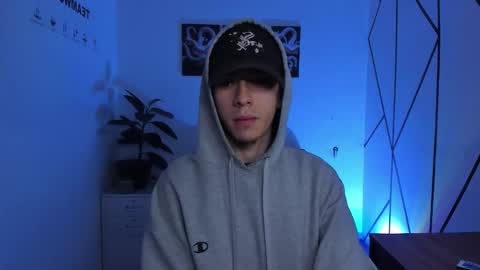 james_adamss_ online show from 11/26/25, 12:06