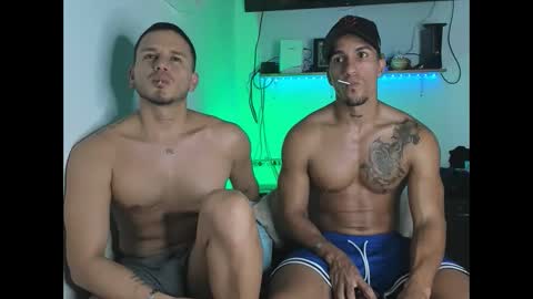 james_and_max online show from 10/07/25, 11:46