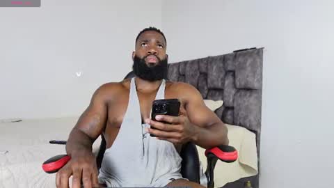 Snapshot of james_bbcmuscle chatting on 06/14/26, 10:56 James BBC online show from 06/14/26, 10:56