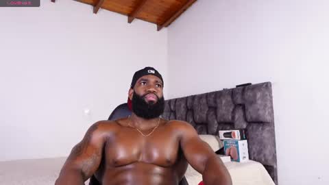 Snapshot of james_bbcmuscle chatting on 07/20/26, 01:31 James BBC online show from 07/20/26, 01:31