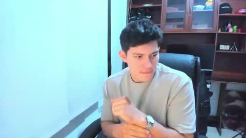 james_cr online show from 02/05/25, 04:16