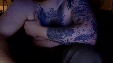 Snapshot of jamesbuilt chatting on 03/12/25, 04:08 jamesbuilt online show from 03/12/25, 04:08