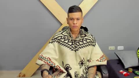 Snapshot of jamesinked_ chatting on 12/23/24, 03:01 Jamesinked online show from 12/23/24, 03:01