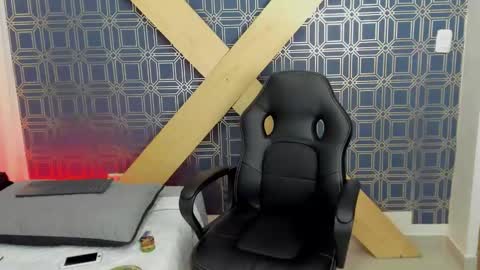 Snapshot of jamesinked_ chatting on 01/07/25, 02:08 Jamesinked online show from 01/07/25, 02:08