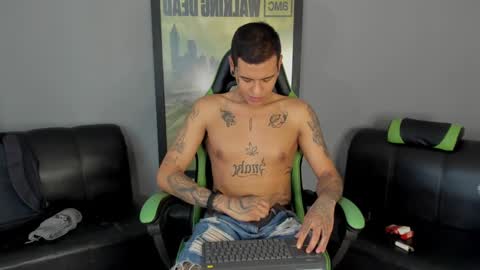 Snapshot of jamesinked_ chatting on 01/14/25, 07:53 Jamesinked online show from 01/14/25, 07:53