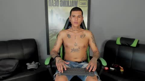 Snapshot of jamesinked_ chatting on 01/15/25, 09:41 Jamesinked online show from 01/15/25, 09:41