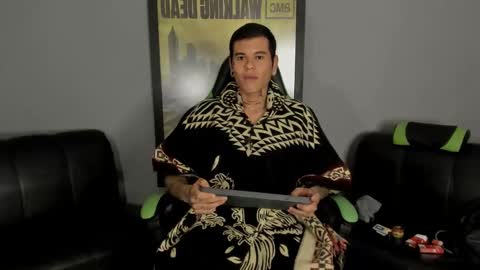 Snapshot of jamesinked_ chatting on 02/16/25, 05:04 Jamesinked online show from 02/16/25, 05:04