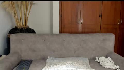 Jamesinked  online show from 12/19/25, 02:07