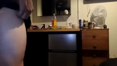 Snapshot of jamesloveridge901 chatting on 02/10/26, 07:45 jamesloveridge901 online show from 02/10/26, 07:45