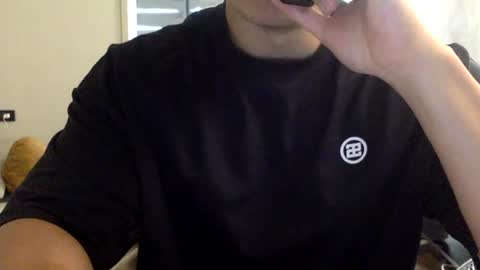 jamesmo820913 online show from 03/11/25, 08:52