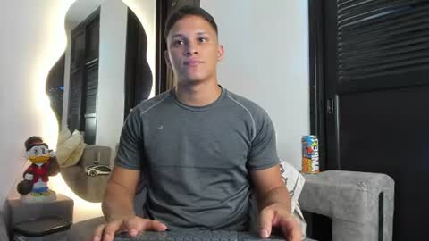 Snapshot of jamesowenn chatting on 08/01/26, 05:07 James Owenn online show from 08/01/26, 05:07