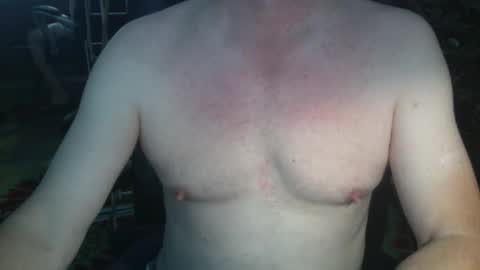 Snapshot of jamesray722 chatting on 10/29/25, 05:47 jamesray722 online show from 10/29/25, 05:47