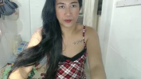jamessie07 online show from 10/08/25, 04:59