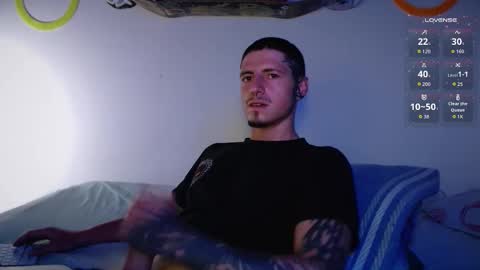 jamesss____ online show from 10/24/25, 03:58