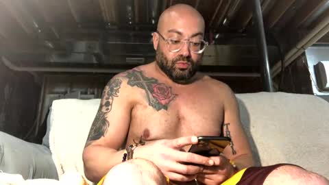 jamie19905 online show from 01/28/25, 05:24