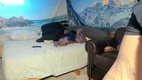 OF - Jamiejordans online show from 02/20/25, 08:47