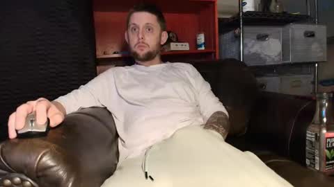 OF - Jamiejordans online show from 11/06/25, 08:04