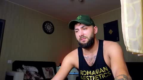 Snapshot of jamienoxus chatting on 10/04/25, 07:06 Robbie online show from 10/04/25, 07:06