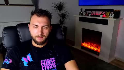 Robbie online show from 11/25/25, 06:46