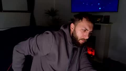 Robbie online show from 01/12/26, 07:02