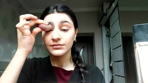 Niki online show from 05/01/26, 10:20