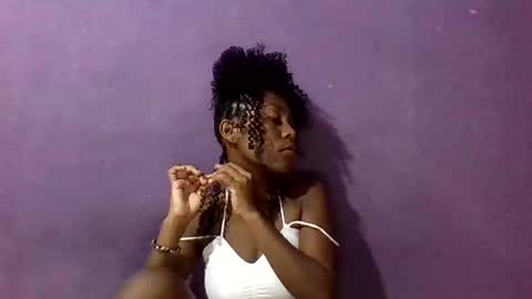 jamila531017 online show from 01/13/26, 06:24