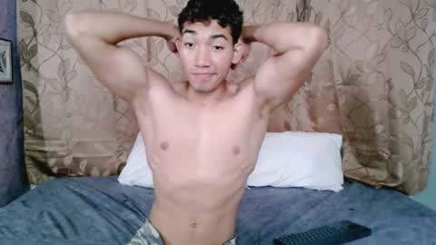 Jamithindependent model online show from 03/18/26, 12:08