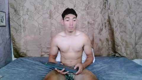 Jamithindependent model online show from 03/19/26, 02:21