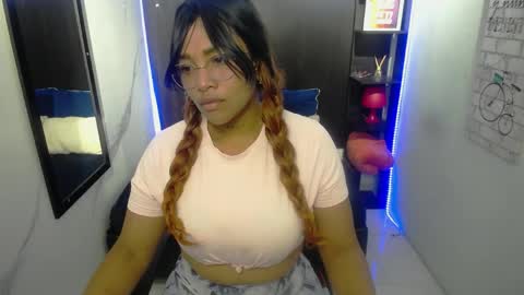 Snapshot of jana_lux chatting on 05/25/26, 01:28 JANA LUX online show from 05/25/26, 01:28