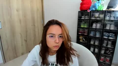 Snapshot of jane_ady chatting on 12/18/24, 03:11 jane_ady online show from 12/18/24, 03:11