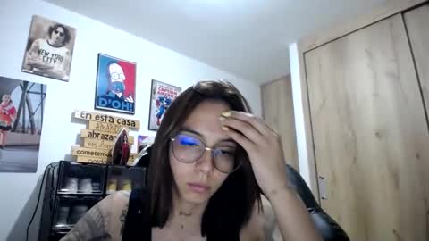 Snapshot of jane_ady chatting on 11/11/25, 12:43 jane_ady online show from 11/11/25, 12:43