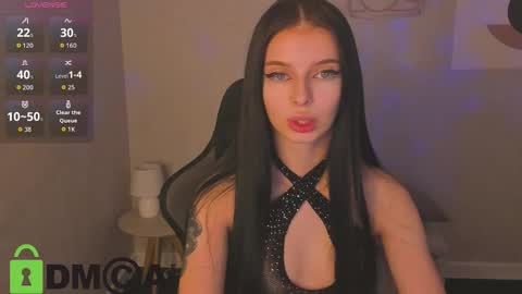 Eva online show from 11/15/25, 07:16