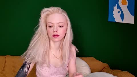 jane_margol1s online show from 12/23/25, 06:22