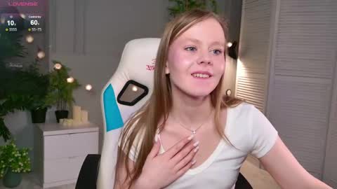 Snapshot of jane_westt chatting on 04/18/26, 07:07 jane_westt online show from 04/18/26, 07:07