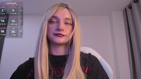 Jane online show from 05/25/26, 01:00
