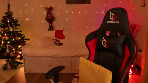 Snapshot of janegrey11 chatting on 12/30/24, 06:31 Jane online show from 12/30/24, 06:31