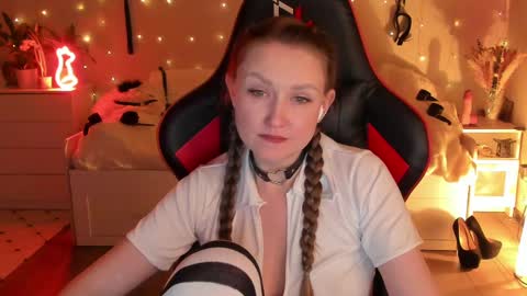 Snapshot of janegrey11 chatting on 03/07/25, 11:49 Jane online show from 03/07/25, 11:49