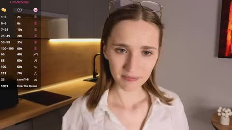 May online show from 04/25/26, 04:15