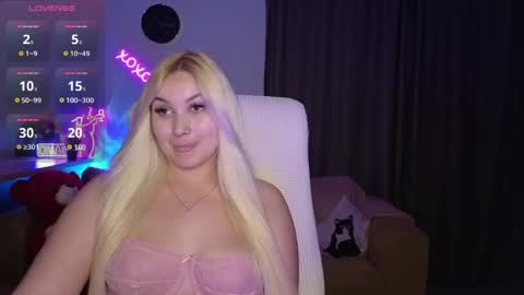 Snapshot of janemiss chatting on 05/10/26, 08:14 Jane online show from 05/10/26, 08:14