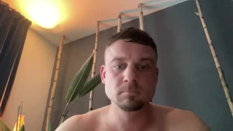 Snapshot of janettarobin chatting on 02/09/26, 04:00 RoJan online show from 02/09/26, 04:00