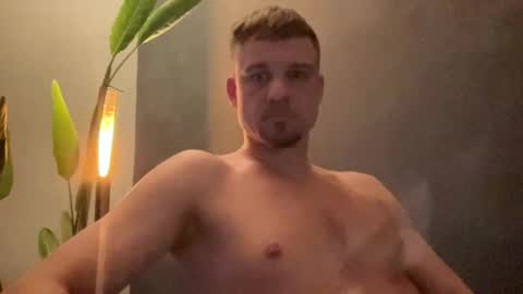 Snapshot of janettarobin chatting on 02/10/26, 07:01 RoJan online show from 02/10/26, 07:01