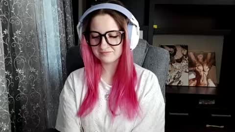 Snapshot of janetteschrayter chatting on 05/04/26, 02:24 Persa online show from 05/04/26, 02:24