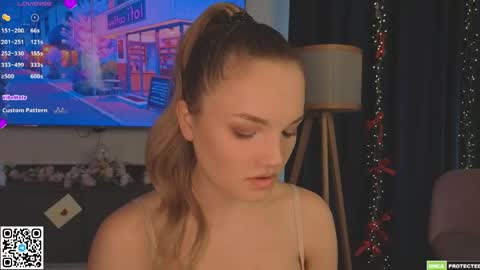 Hi Im Alice and here youll find something online show from 04/14/26, 07:03