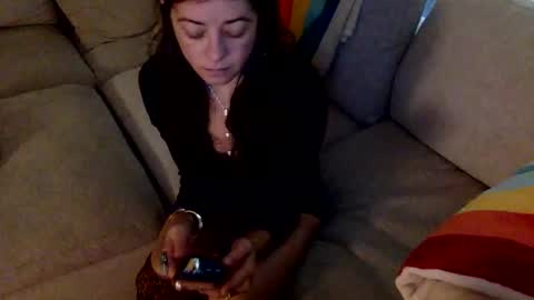 Snapshot of janicepepper chatting on 04/21/26, 02:56 janicepepper online show from 04/21/26, 02:56