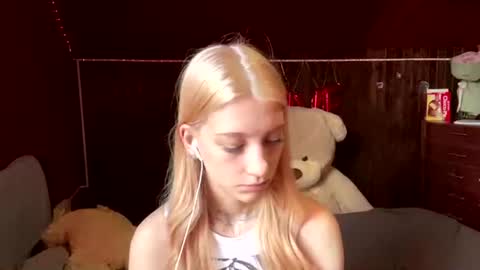 Elsa online show from 07/06/26, 08:11