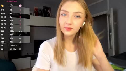 Stacy online show from 02/09/26, 03:32