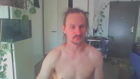 Snapshot of jankujan chatting on 05/28/26, 07:49 jankujan online show from 05/28/26, 07:49